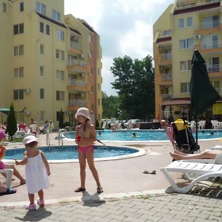 Lejlighedshotel Sunny Beach Apartment 46 3*